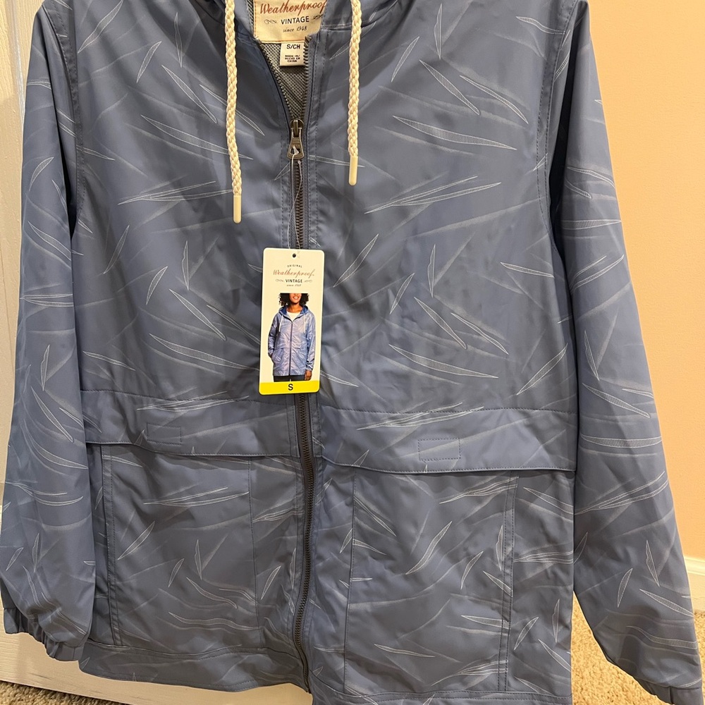 Weatherproof Women’s Light Blue Patterned jacket - Picture 2 of 5